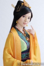 Alina Zhang