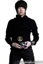 Hee Chul