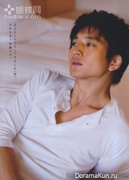 Mukai Osamu Для AnAn июль 2012