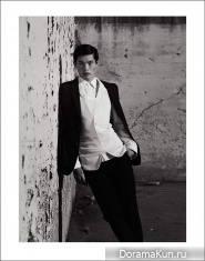 Satoshi Toda для Photoshoot by Richard Pier Petit