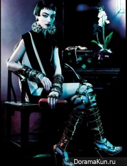 Sui He,Fei Fei Sun и др. для Vogue UK март 2013
