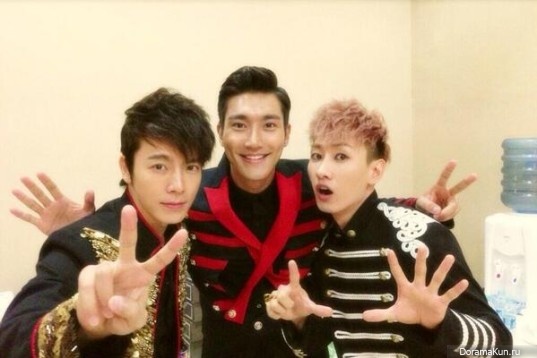 SuperJunior SuperJunior
