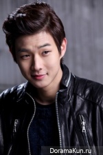 Choi Woo Sik