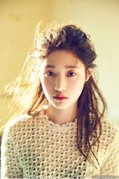 Chaeyeon Chaeyeon