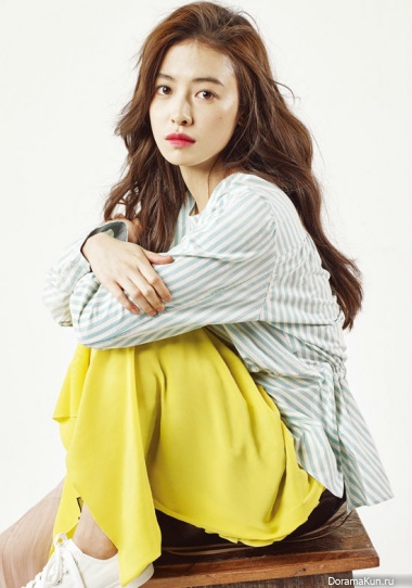 Ji Woo Ji Woo