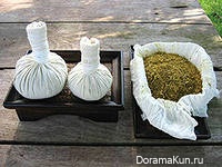Императорский массаж с травяными мешочками Императорский массаж с травяными мешочками