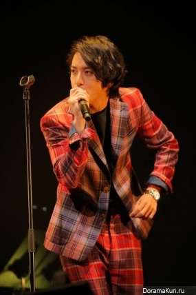 Jung Yong Hwa