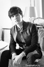 Aaron Yan для Shanghai TV December 2014