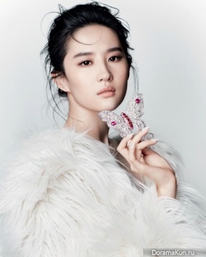 Liu Yifei для Harper’s Bazaar December 2015