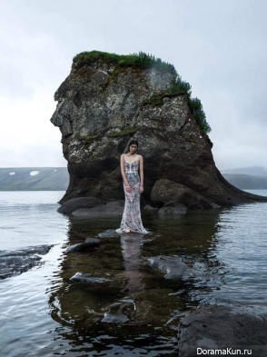 Ming Xi для Vogue January 2016