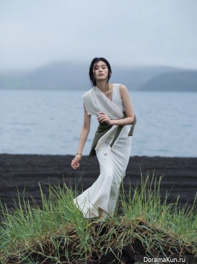 Ming Xi для Vogue January 2016