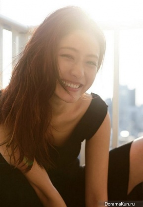 Ishihara Satomi для FRAU April 2016