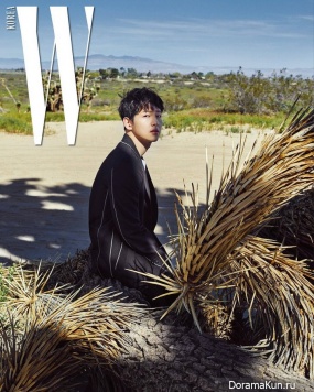 Song Joong Ki для W Korea May 2017
