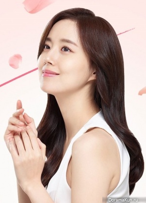 Moon Chae Won для SNP 2017