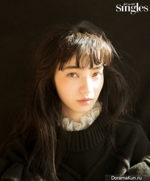 Komatsu Nana для Singles February 2017