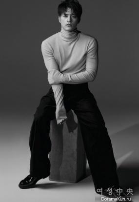 Kim Ji Hoon для Women's Central January 2017