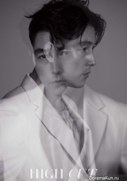 Jung Woo Sung для High Cut January 2017