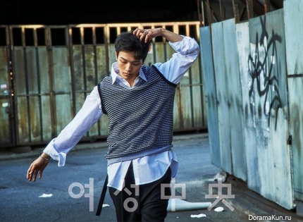 Yeo Jin Goo для JoongAng June 2017
