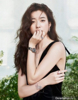 Han Hyo Joo для Folli Follie 2017