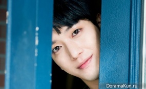 Jung Yong Hwa (CNBLUE) для NAVER 2017