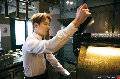 Jung Yong Hwa (CNBLUE) для YongEspresso 2017