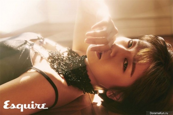 Jung So Min для Esquire April 2017