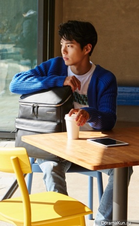 Park Bo Gum для Mandarina duck