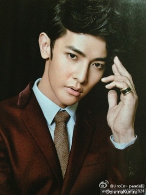 Jiro Wang (Fahrenheit) для EASY July 2013