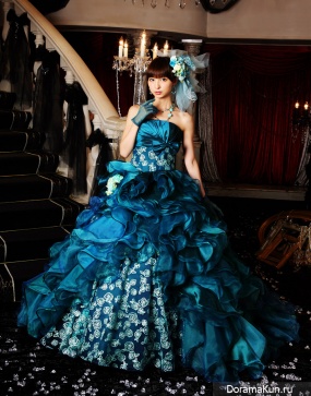 Shinoda Mariko
