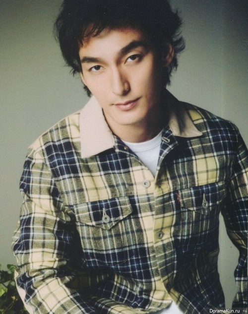 Tsuyoshi Kusanagi Tsuyoshi Kusanagi