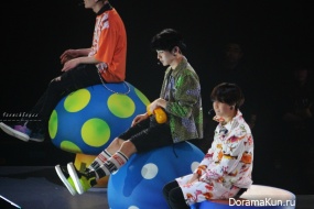 SHINee SHINee
