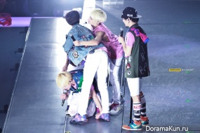 SHINee SHINee