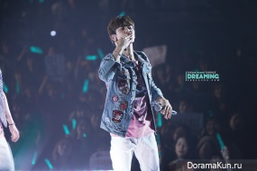 SHINee SHINee