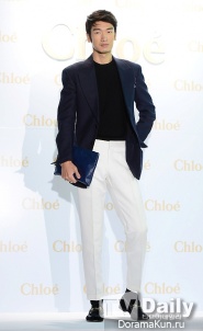 открытие флагманского магазина Chloe
