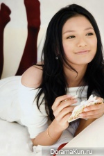 Nana Eikura