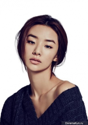 Stephanie Lee Stephanie Lee