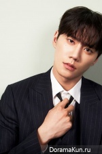 Lee Jun Young