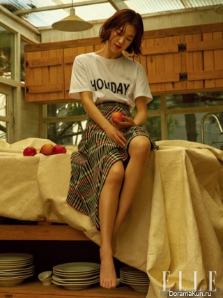 Han Ye Ri для Elle August 2017