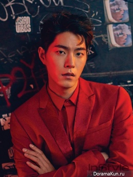 Hong Jong Hyun для InStyle August 2017
