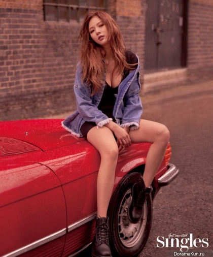 Hyuna для Singles February 2017
