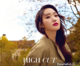 Kim Go Eun для High Cut Vol. 204