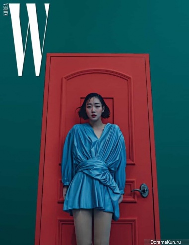 Kim Go Eun для W Korea March 2017 Extra