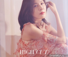 Kim Ha Neul для High Cut Vol. 203