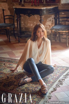 Lee Si Young для Grazia October 2017
