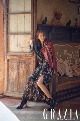 Lee Si Young для Grazia October 2017