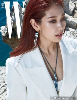 Park Shin Hye для W Korea August 2017