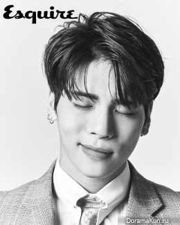 SHINee (Jonghyun) для Esquire May 2017