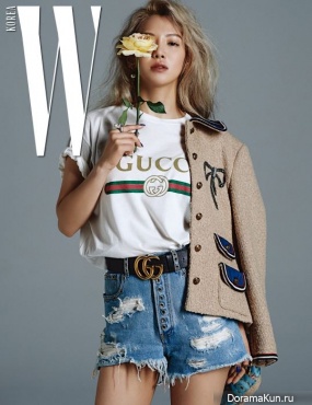 SNSD для W Korea August 2017 Extra