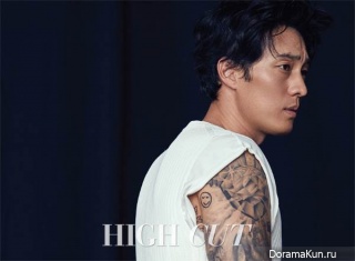 So Ji Sub для High Cut Vol. 202