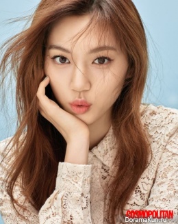 Doyeon (Weki Meki) для Cosmopolitan September 2017